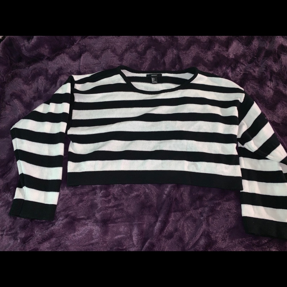 Crop sweater